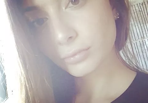تابستان بریل كانال سكسي تلكرام و کورتنی تیلور در آهنگسازی جنسیت داغ.