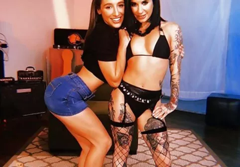 سکسی کانالsexyدر تلگرام سرخ گلف
